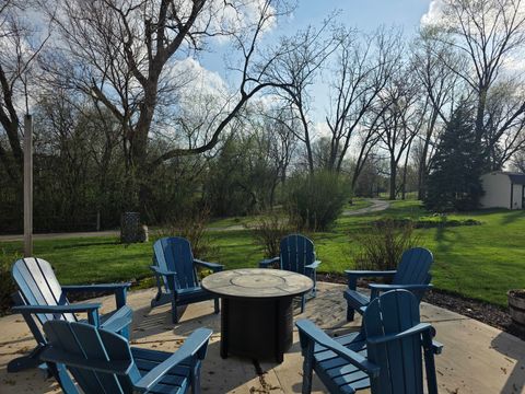 Tiny photo for 612 Glenn Court, Schaumburg, IL 60193 (MLS # 12619910)