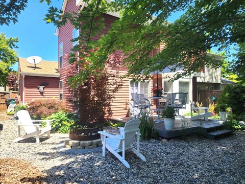 Tiny photo for 54 Sandhurst Road, Mundelein, IL 60060 (MLS # 12684138)