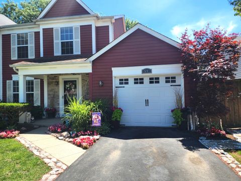 Photo of 54 Sandhurst Road, Mundelein, IL 60060 (MLS # 12684138)