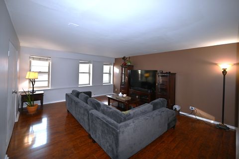 Tiny photo for 40 E 9TH Street #616, Chicago, IL 60605 (MLS # 12539098)
