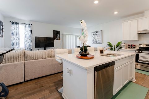 Tiny photo for 482 Comstock Rd Road, South Elgin, IL 60177 (MLS # 12621295)