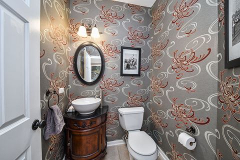 Tiny photo for 2921 McDuffee Circle, North Aurora, IL 60542 (MLS # 12588301)