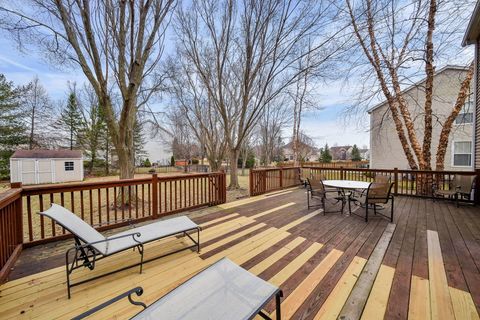 Tiny photo for 2921 McDuffee Circle, North Aurora, IL 60542 (MLS # 12588301)