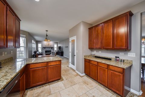 Tiny photo for 2921 McDuffee Circle, North Aurora, IL 60542 (MLS # 12588301)