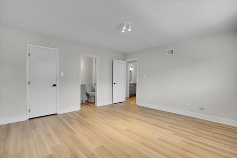 Tiny photo for 16110 Pine Drive, Tinley Park, IL 60477 (MLS # 12650223)