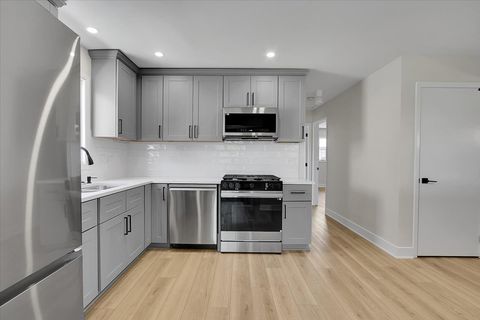 Tiny photo for 16110 Pine Drive, Tinley Park, IL 60477 (MLS # 12650223)