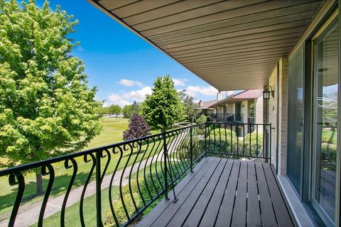 Tiny photo for 16110 Pine Drive, Tinley Park, IL 60477 (MLS # 12650223)