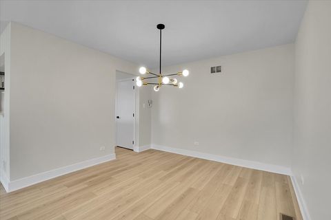 Tiny photo for 16110 Pine Drive, Tinley Park, IL 60477 (MLS # 12650223)