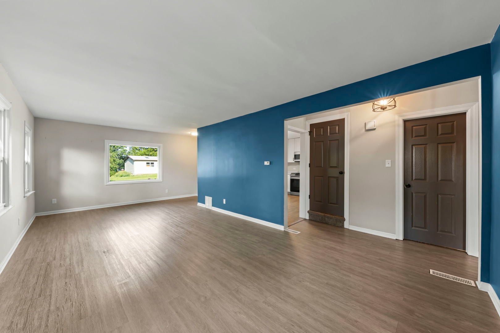 708 N Cedar Road