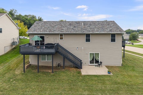 Tiny photo for 391 N 8th Street, LeClaire, IA 52753 (MLS # 12750674)