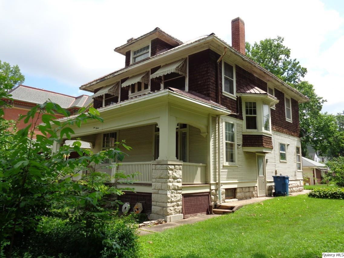 215 S 16th St.