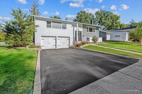 Tiny photo for 6300 Winston Drive, Woodridge, IL 60517 (MLS # 12781954)