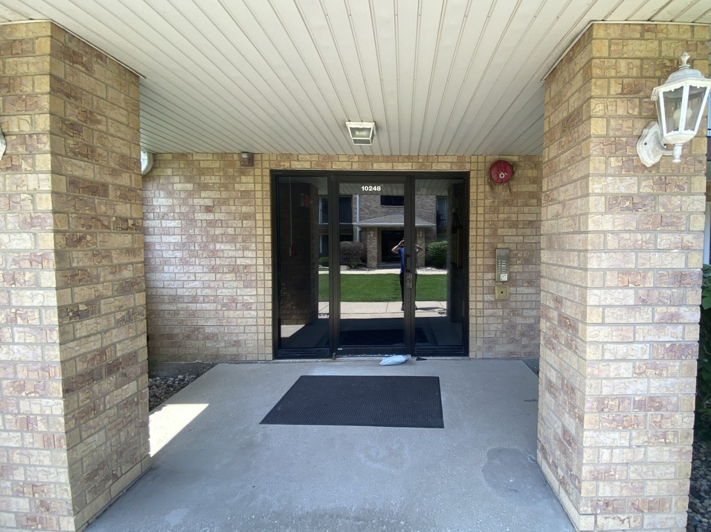 10248 Southwest Highway 3D