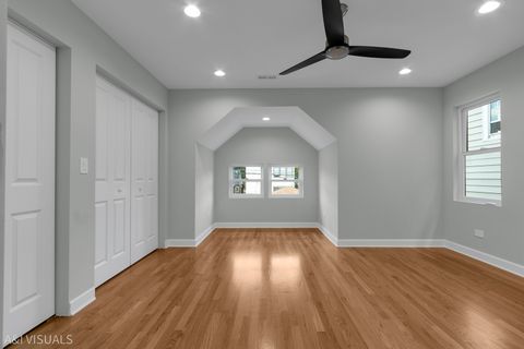 Tiny photo for 5841 N MEDINA Avenue, Chicago, IL 60646 (MLS # 12486599)