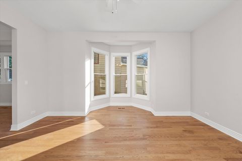 Tiny photo for 197 Herrick Road, Riverside, IL 60546 (MLS # 12505345)