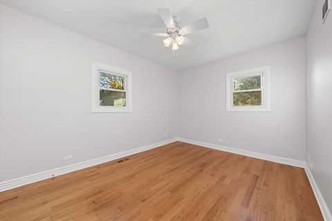 Tiny photo for 197 Herrick Road, Riverside, IL 60546 (MLS # 12505345)