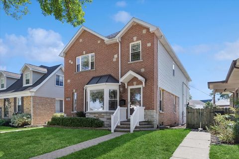 Tiny photo for 7725 W Myrtle Avenue, Chicago, IL 60631 (MLS # 12489860)