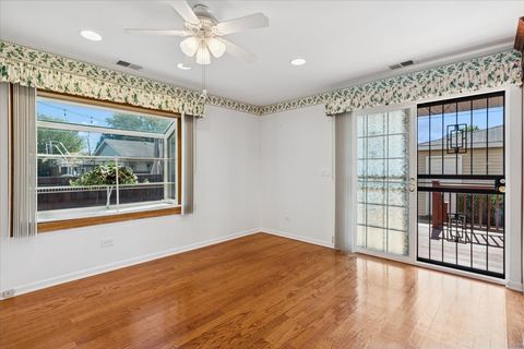 Tiny photo for 7725 W Myrtle Avenue, Chicago, IL 60631 (MLS # 12489860)