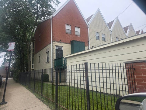Tiny photo for 4611 S Lake Park Avenue, Chicago, IL 60653 (MLS # 12734285)