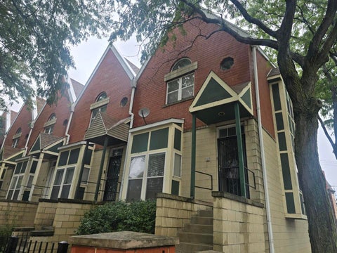 Photo of 4611 S Lake Park Avenue, Chicago, IL 60653 (MLS # 12734285)