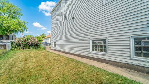 Tiny photo for 10439 S Avenue M, Chicago, IL 60617 (MLS # 12413427)