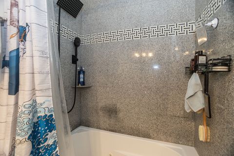 Tiny photo for 5206 N WINTHROP Avenue #1, Chicago, IL 60640 (MLS # 12615868)