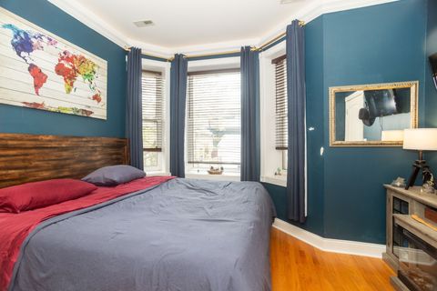 Tiny photo for 5206 N WINTHROP Avenue #1, Chicago, IL 60640 (MLS # 12615868)