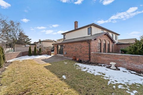 Tiny photo for 1141 N Delphia Avenue, Park Ridge, IL 60068 (MLS # 12568221)