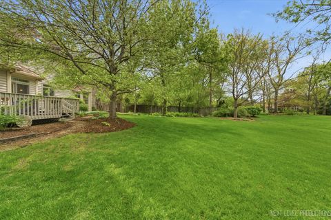 Tiny photo for 1005 Stonehedge Road, St. Charles, IL 60174 (MLS # 12612376)
