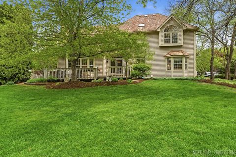 Tiny photo for 1005 Stonehedge Road, St. Charles, IL 60174 (MLS # 12612376)