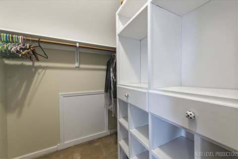 Tiny photo for 1005 Stonehedge Road, St. Charles, IL 60174 (MLS # 12612376)