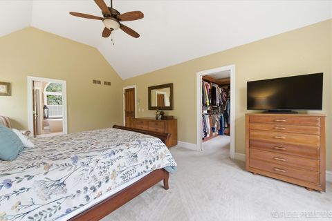 Tiny photo for 1005 Stonehedge Road, St. Charles, IL 60174 (MLS # 12612376)