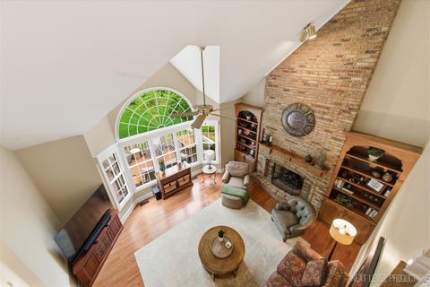 Tiny photo for 1005 Stonehedge Road, St. Charles, IL 60174 (MLS # 12612376)