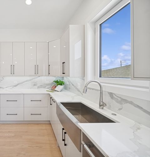 Tiny photo for 965 E 62nd Street #1, Chicago, IL 60637 (MLS # 12367021)