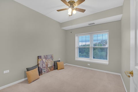 Tiny photo for 440 W Mahogany Court #312, Palatine, IL 60067 (MLS # 12745705)