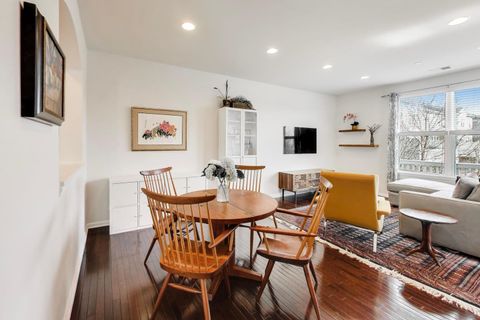 Tiny photo for 3275 Coral Lane, Glenview, IL 60026 (MLS # 12601594)