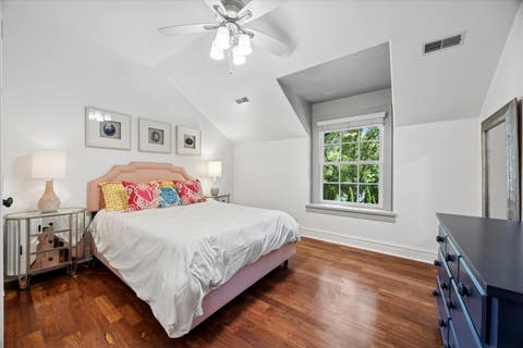 Tiny photo for 801 N MADISON Street, Hinsdale, IL 60521 (MLS # 12704433)