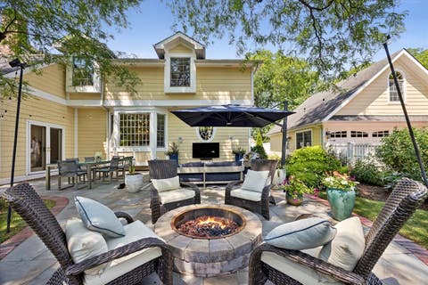 Tiny photo for 801 N MADISON Street, Hinsdale, IL 60521 (MLS # 12704433)