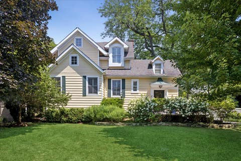 Tiny photo for 801 N MADISON Street, Hinsdale, IL 60521 (MLS # 12704433)