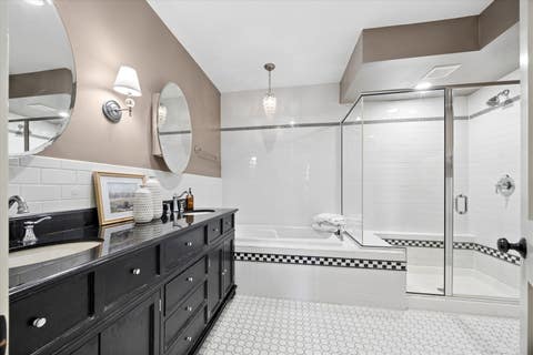 Tiny photo for 801 N MADISON Street, Hinsdale, IL 60521 (MLS # 12704433)