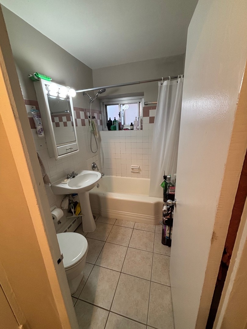 4970 N Marine Drive 328