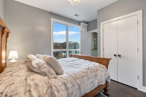 Tiny photo for 1303 W Diversey Parkway, Chicago, IL 60614 (MLS # 12588635)