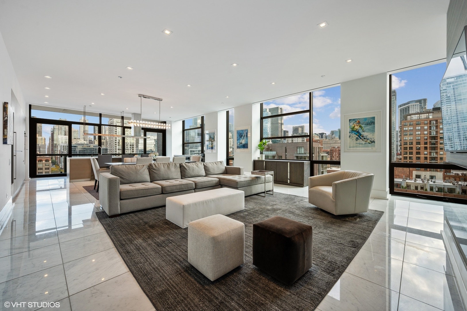400 W HURON Street 1001
