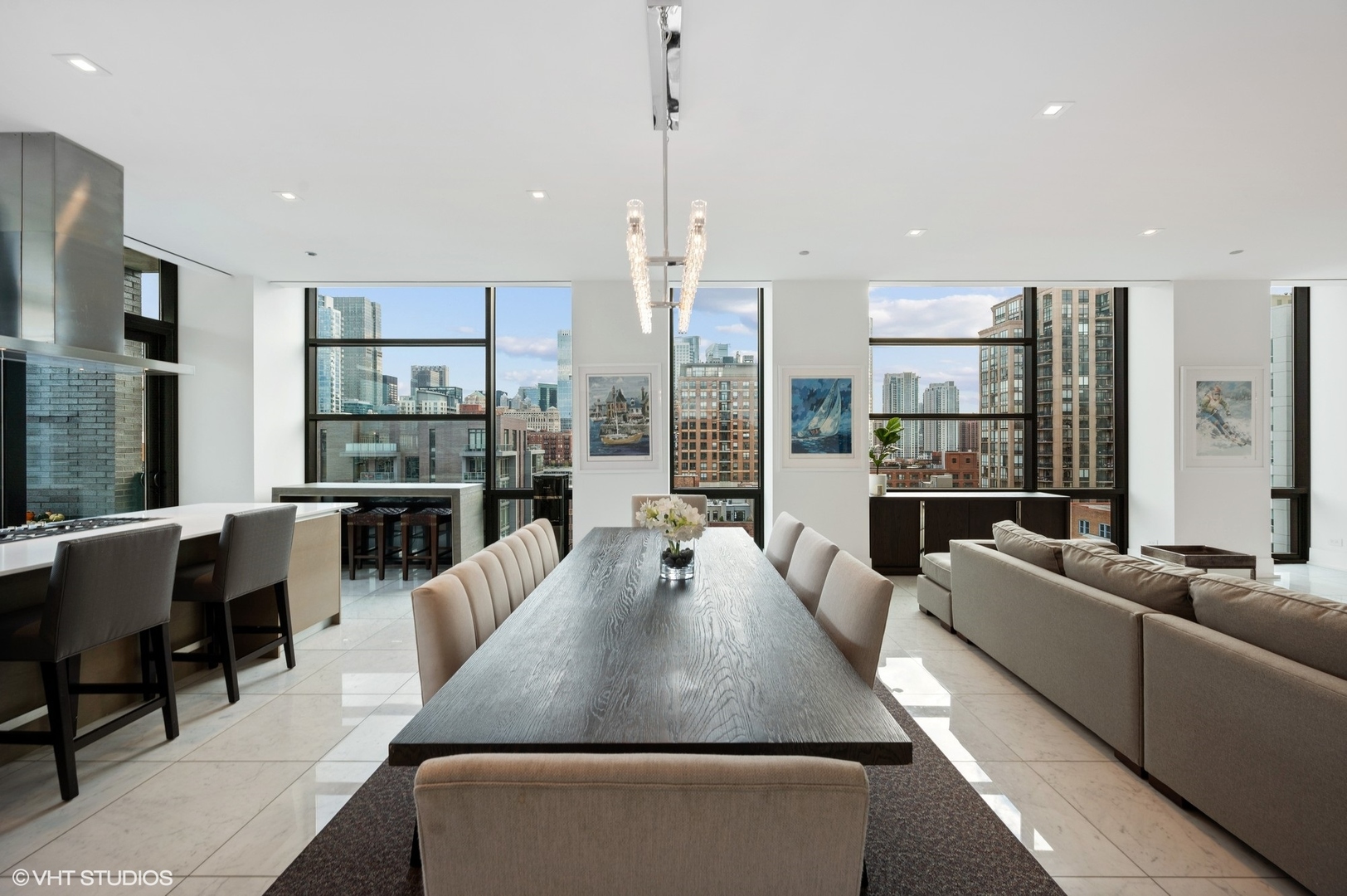 400 W HURON Street 1001