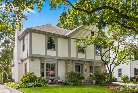 Photo of 2205 Thornwood Avenue, Wilmette, IL 60091 (MLS # 12747330)