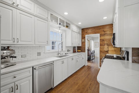 Tiny photo for 2205 Thornwood Avenue, Wilmette, IL 60091 (MLS # 12747330)