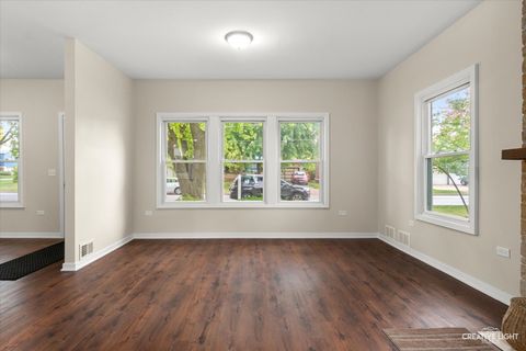 Tiny photo for 125 S Main Street, Montgomery, IL 60538 (MLS # 12468112)