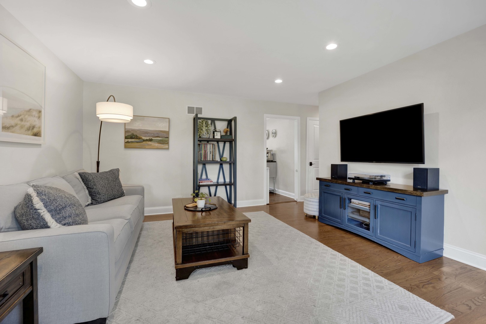 528 Kipling Court