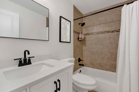 Tiny photo for 528 Kipling Court, Wheaton, IL 60187 (MLS # 12713529)