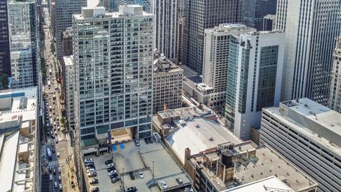 Tiny photo for 8 E Randolph Street #1401, Chicago, IL 60601 (MLS # 12391929)